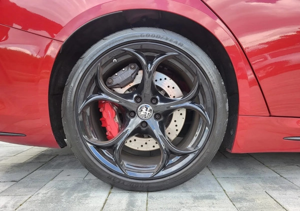 Alfa Romeo Giulia cena 219000 przebieg: 52500, rok produkcji 2017 z Kraków małe 277